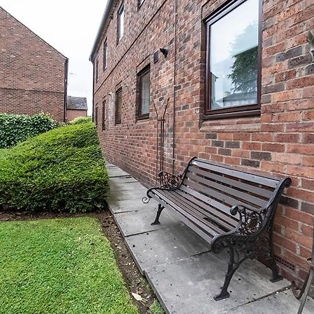 30 Fewster Way York Apartment Ngoại thất bức ảnh
