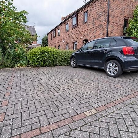 30 Fewster Way York Apartment Ngoại thất bức ảnh